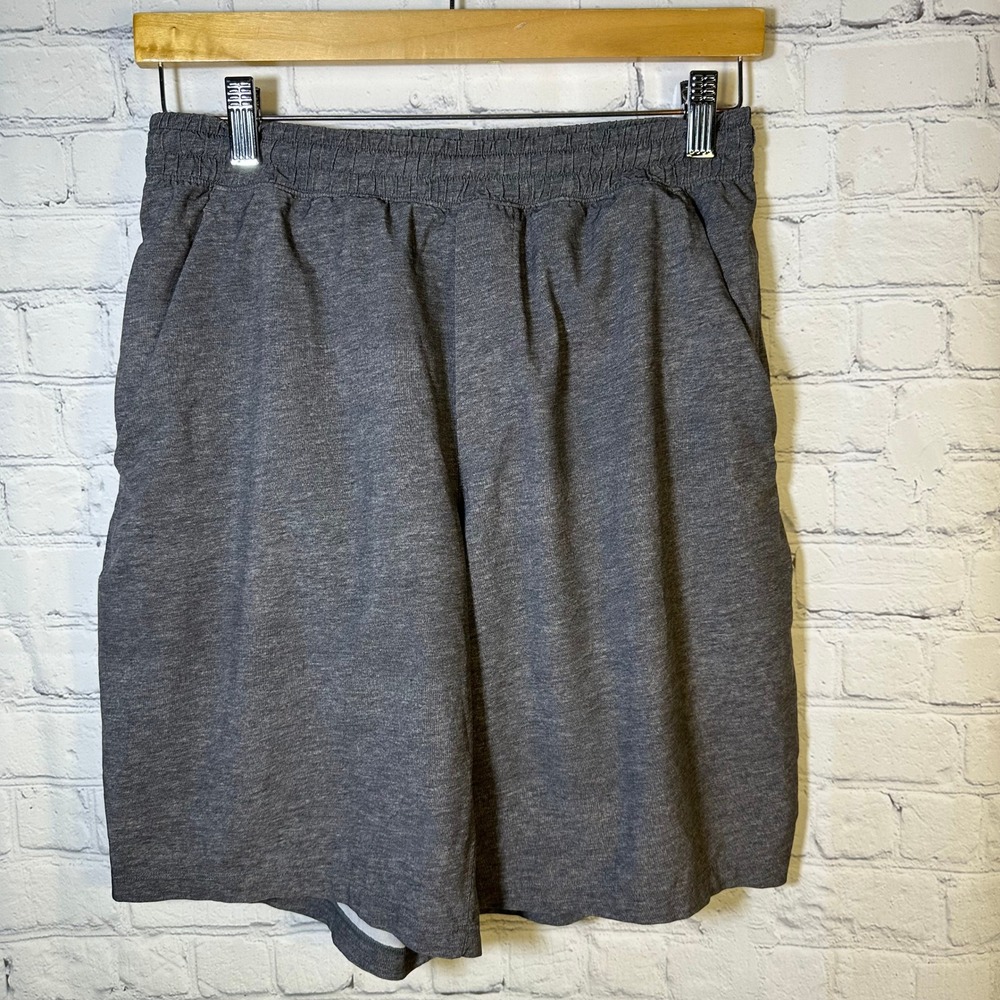 Lululemon Mens‎ License to Train Medium Heathered Grey Athletic Training Shorts